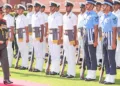 ന്യൂദല്ഹിയില് സംയുക്ത സേനാ മേധാവി അനില് ചൗഹാന് വിരമിക്കല് ചടങ്ങിന്റെ ഭാഗമായി ലഭിച്ച ഗാര്ഡ് ഓഫ് ഓണര് ഏറ്റുവാങ്ങുന്നു