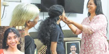 പിതൃസാന്നിധ്യം സാക്ഷി... എസ്എസ്എല്‍സി പരീക്ഷയില്‍ മികച്ച വിജയം നേടിയ ധീരബലിദാനി അഡ്വ. രണ്‍ജീത് ശ്രീനിവാസന്റെ മകള്‍ ഹൃദ്യക്ക് അമ്മ അഡ്വ. ലിഷ മധുരം നല്‍കുന്നു. മുത്തി വിനോദിനി സമീപം