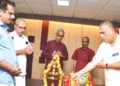 കൊച്ചിയില്‍ നടന്ന ജന്മഭൂമി കുടുംബസംഗമം ആര്‍എസ്എസ് ദക്ഷിണ ക്ഷേത്ര പ്രചാരക് പി.എന്‍. ഹരികൃഷ്ണകുമാര്‍ ഉദ്ഘാടനം ചെയ്യുന്നു. കെ.ബി. ശ്രീകുമാര്‍, എം. രാധാകൃഷ്ണന്‍, കെ.എന്‍.ആര്‍. നമ്പൂതിരി, കെ. കുഞ്ഞിക്കണ്ണന്‍ സമീപം