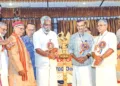 തപസ്യ സര്‍ഗോത്സവ സമാപനസാംസ്‌കാരികോത്സവം തമിഴ് എഴുത്തുകാരനും പദ്മശ്രീ ജേതാവുമായ ആര്‍.എന്‍. ജോ
ഡിക്രൂസ് ഉദ്ഘാടനം ചെയ്യുന്നു. കെ.ടി. രാമചന്ദ്രന്‍, ആര്‍. സഞ്ജയന്‍. ഡോ. സ്വപന്‍ മുഖോപാധ്യായ, പി.ആര്‍. നാഥന്‍, കെ. ലക്ഷ്മിനാരായണ്‍, ഡോ. സി. മഹേഷ്, പ്രൊഫ. പി.ജി. ഹരിദാസ്, ഗോപിനാഥ് കോലിയത്ത് എന്നിവര്‍ സമീപം