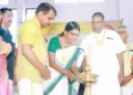 ഹിന്ദു ഐക്യവേദി ജില്ല പ്രതിനിധി സമ്മേളനം കെ.പി. ശശികല ടീച്ചര്‍ ഉദ്ഘാടനം ചെയ്യുന്നു. പ്രൊഫ. ദേവകി, പി.സി. ബാബു, ആര്‍.വി. ബാബു, കെ.വി. ശിവന്‍, എം.സി. സാബു ശാന്തി, യമുനാ വത്സന്‍ സമീപം