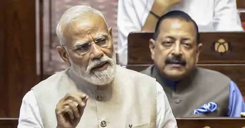 സാധാരണക്കാരെ ലക്ഷ്യം വയ്‌ക്കരുത്; യുഎഇയിലെ എണ്ണ കേന്ദ്രത്തിനു നേരെയുണ്ടായ ആക്രമണത്തെ അപലപിച്ച് പ്രധാനമന്ത്രി മോദി