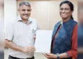 ഇന്ത്യന്‍ ഒളിമ്പിക് അസോസിയേഷന്‍ പ്രസിഡന്റ് ഡോ.
പി.ടി. ഉഷ എംപി കായിക വകുപ്പ് സെക്രട്ടറി ശ്രീഹരി
രഞ്ജന്‍ റാവുവുമായി കൂടിക്കാഴ്ച നടത്തിയപ്പോള്‍