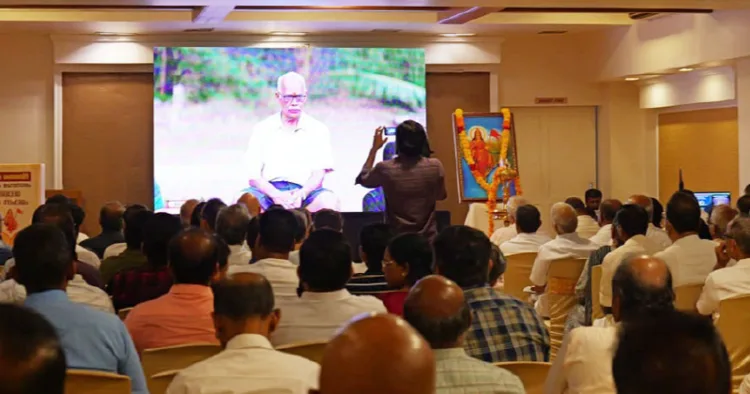 വിശ്വ സംവാദ കേന്ദ്രം തയാറാക്കിയ ഹ്രസ്വ ചിത്രം 'സംഘ'ത്തിന്റെ പ്രദര്‍ശനത്തില്‍ നിന്ന്‌