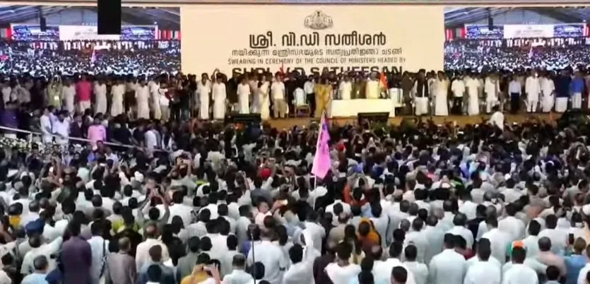 സത്യപ്രതിജ്ഞ: ചീഫ് സെക്രട്ടറി വന്ദേമാതരത്തെ ദേശീയ ഗാനമാക്കി