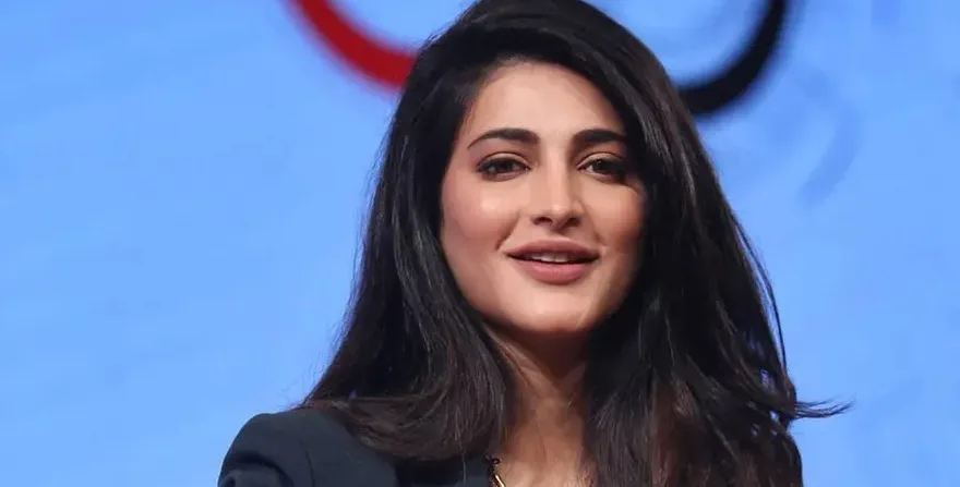 അന്ന് ദന്തൽ ഡോക്ടർ രാമചന്ദ്രനാണ് അച്ഛനെന്ന് പറയേണ്ടി വന്നു , മറ്റ് വഴിയുണ്ടായിരുന്നുല്ലെന്ന് ശ്രുതിഹാസൻ
