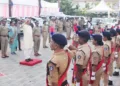 സംസ്ഥാനതല സഹവാസ ക്യാമ്പ് ഉദ്ഘാടനം ചെയ്യാനെത്തിയ ഗവര്‍ണര്‍ രാജേന്ദ്ര വിശ്വനാഥ് ആര്‍ലേക്കര്‍ സ്റ്റുഡന്‍സ് പോലീസ് കേഡറ്റുകളുടെ ഗാര്‍ഡ് ഓഫ് ഓണര്‍ ഏറ്റുവാങ്ങുന്നു