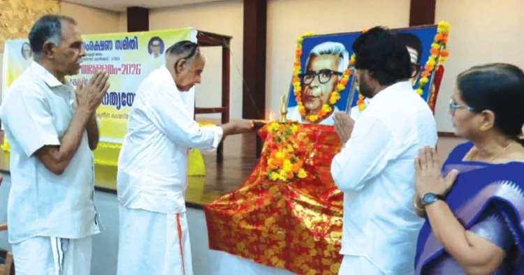 കോഴിക്കോട് കേരള ക്ഷേത്രസംരക്ഷണ സമിതിയുടെ 60-ാം സംസ്ഥാന സമ്മേളനത്തിന് മുന്നോടിയായുള്ള സംസ്ഥാന സമിതി യോഗം എ.കെ.ബി. നായര്‍ ഉദ്ഘാടനം ചെയ്യുന്നു