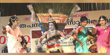 തപസ്യ സാംസ്‌കാരികോത്സവത്തിന്റെ ഭാഗമായി തമിഴ് നാടോടി നാടകം തെരുക്കൂത്ത് അരങ്ങേറിയപ്പോള്‍
