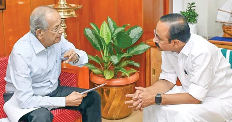 ഡിപിആര്‍ കൈമാറാന്‍ ഡിഎംആര്‍സി മുന്‍ ഉപദേഷ്ടാവ്
ഇ. ശ്രീധരന്‍ മുഖ്യമന്ത്രി വി.ഡി. സതീശനെ സന്ദര്‍ശിച്ചപ്പോള്‍