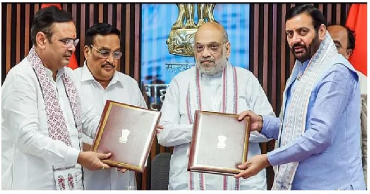 ഹരിയാന-രാജസ്ഥാൻ യമുന ജലപദ്ധതിക്കായി രാജസ്ഥാൻ മുഖ്യമന്ത്രി ഭജൻലാൽ ശർമ്മയും ഹരിയാന മുഖ്യമന്ത്രി നയാബ് സൈനിയും തമ്മിൽ തിങ്കളാഴ്ച ന്യൂഡൽഹിയിൽ നടന്ന ധാരണാപത്ര കൈമാറ്റത്തിന് കേന്ദ്രമന്ത്രി അമിത് ഷാ സാക്ഷ്യം വഹിച്ചു. കേന്ദ്ര ജലശക്തി മന്ത്രി സി.ആർ. പാട്ടീലും പങ്കെടുത്തു.