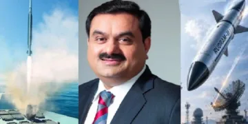 ശത്രുവിന്‍റെ മുങ്ങിക്കപ്പല്‍ തകര്‍ക്കുന്ന മിസൈല്‍ (ഇടത്ത്) ശത്രുവിന്‍റെ റഡാറുകളും വാര്‍ത്താവിനിമയസംവിധാനങ്ങളും തകര‍്ക്കുന്ന രുദ്രം മിസൈല്‍ (വലത്ത്)