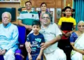 ആര്എസ്എസ് സര്സംഘചാലക് മോഹന് ഭാഗവതിനൊപ്പം
ആമേട മന വാസുദേവന് നമ്പൂതിരിയും കുടുംബവും