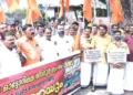 തിരുവനന്തപുരം ജില്ലാ ഓട്ടോറിക്ഷ മസ്ദൂര്‍ സംഗത്തിന്റെ ആഭിമുഖ്യത്തില്‍ നടന്ന സെക്രട്ടേറിയറ്റ് മാര്‍ച്ച് ഓട്ടോറിക്ഷ ഫെഡറേഷന്‍ സംസ്ഥാന ജനറല്‍ സെക്രട്ടറി കെ.എന്‍. മോഹനന്‍ ഉദ്ഘാടനം ചെയ്യുന്നു