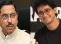 പുതിയതായി വിദ്യാഭ്യാസവകുപ്പിന്റെ ചുമതലയുള്ള പ്രള്ഹാദ് ജോഷിയും (ഇടത്ത്) സിജെപി വക്താവ് സൗരവ് ദാസും(വലത്ത്)