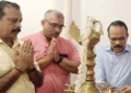 സേവാഭാരതി കേരളം സംഘടിപ്പിച്ച സേവാ സങ്കല്‍പ് ക്ലസ്റ്റര്‍ യൂണിവേഴ്‌സിറ്റി ഓഫ് ജമ്മു വൈസ് ചാന്‍സലര്‍ പ്രൊഫ. കെ.എസ്. ചന്ദ്രശേഖര്‍ ഉദ്ഘാടനം ചെയ്യുന്നു. ആര്‍എസ്എസ് മഹാനഗര്‍ സംഘചാലക് എം. മുരളി, ദേശീയ സേവാഭാരതി സംസ്ഥാന പ്രസിഡന്റ് ഡോ. രഞ്ജിത്ത് വിജയഹരി സമീപം