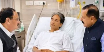 സോനം വാങ്ചുകിനെ മെഡന്‍റ് ആശുപത്രിയില്‍ ചെന്ന് കണ്ട് കേന്ദ്രമന്ത്രിമരായ ജെ.പി.നദ്ദയും ജിതേന്ദ്ര സിങ്ങും