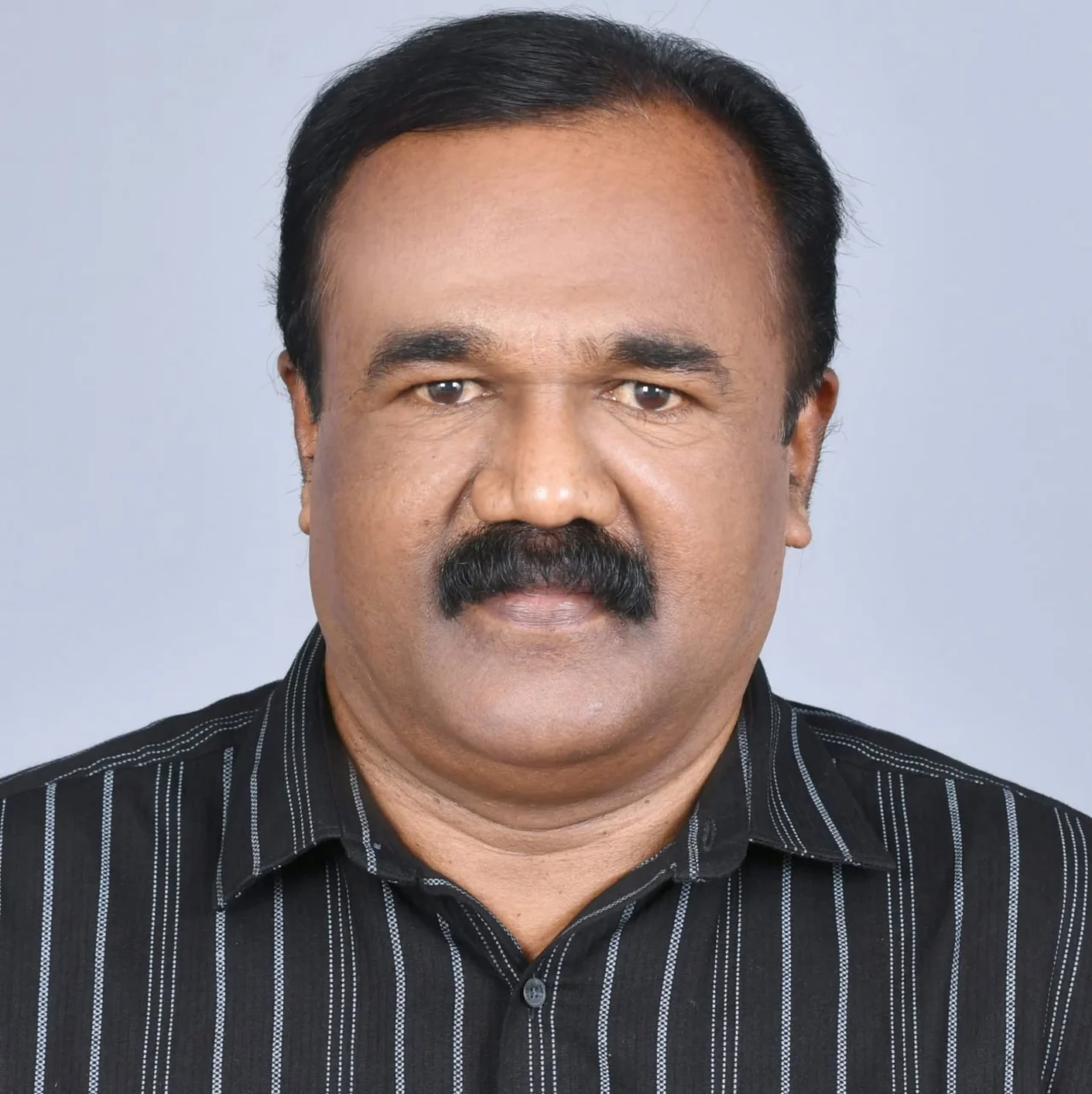 സുനില്‍ തളിയില്‍