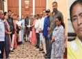 യൂസഫ് പത്താന് ഉള്പ്പെടെയുള്ള 20 വിമത തൃണമൂല് എംപിമാര് ലോക് സഭാ സ്പീക്കര് ഓംബിര്ളയ്ക്കൊപ്പം( ഇടത്ത്)