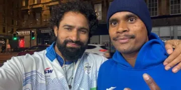 വൈജ്‌നാഥ് കാളെയോടൊപ്പം ദിലീപ് ഗവിത്