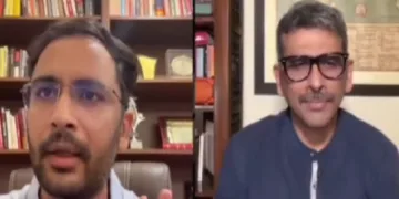 സിജെപി നേതാവ് അശുതോഷ് രങ്ക (ഇടത്ത്) എന്‍ഡിടിവി റിപ്പോര്‍ട്ടര്‍ (വലത്ത്)