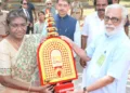 എ. ബാലകൃഷ്ണന്‍ രാഷ്ട്രപതി ദ്രൗപദി മുര്‍മുവിനോടൊപ്പം (ഫയല്‍ ചിത്രം)