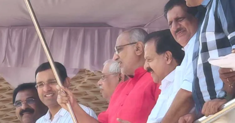 ആറന്മുള ഉതൃട്ടാതി ജലമേള ഉപരാഷ്ട്രപതി സി.പി. രാധാകൃഷ്ണന് ഫ്ലാഗ്ഓഫ് ചെയ്യുന്നു