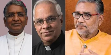 ബിഷപ്പായ അംബ്രോസ് പിച്ചായി മുത്തു (ഇടത്ത്) ഡോ.ജോര്ജ്ജ് മുത്തോലില് (നടുവില്) ഡോ. കെ.എസ്. രാധാകൃഷ്ണന് (വലത്ത്)