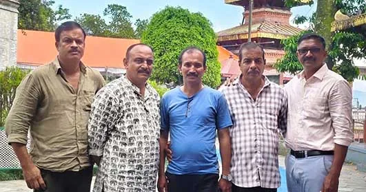 നേപ്പാളിലെ പ്രളയത്തില്‍ നിന്ന് രക്ഷപ്പെട്ടവര്‍