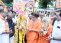 ശിവസേന സെക്രട്ടേറിയറ്റിന് മുന്നില്‍ നടന്ന നാമ ജപ പ്രതിഷേധ മാര്‍ച്ച് ശ്രീരാമദാസ മിഷന്‍ മഠം അധ്യക്ഷന്‍ ശ്രീശക്തി ശാന്താനന്ദ മഹര്‍ഷി ഉദ്ഘാടനം ചെയുന്നു