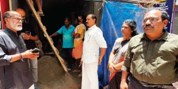 നഗരസഭാ പരിധിയില് അനധികൃത നിര്മ്മാണ പ്രവര്ത്തനം നടന്ന സ്ഥലത്ത് മേയര് സന്ദര്ശിക്കുന്നു