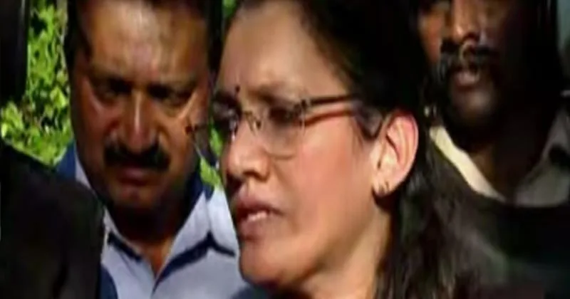 വായ്പ എടുക്കാത്ത ആളുടെ വീട്ടില് ജപ്തി നടപടിക്കെത്തിയ ബാങ്ക് അധികൃതരെ നാട്ടുകാര് തടഞ്ഞു