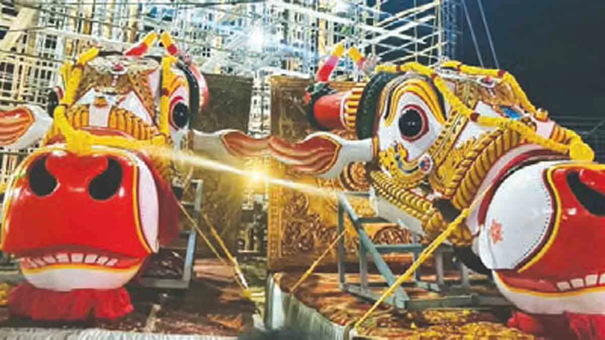 ഓച്ചിറ ഇരുപത്തിയെട്ടാം ഓണാഘോഷം ബുധനാഴ്ച; കെട്ടുകാളകളുമായി 52 കരകളും ഒരുങ്ങി