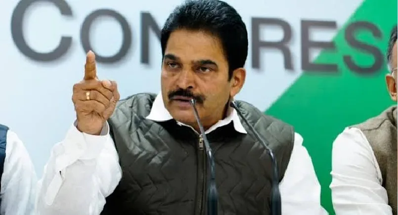 രാഹുൽ ഗാന്ധി നിർദ്ദേശം നൽകി കഴിഞ്ഞു ; ഗ്യാനേഷ് കുമാറിനെ രക്ഷിക്കാൻ മോദിക്കും അമിത് ഷായ്ക്കും കഴിയില്ലെന്ന് കെ സി വേണുഗോപാൽ