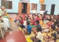 ബാലഗോകുലത്തിലെ കുട്ടികള്‍ക്കൊപ്പം