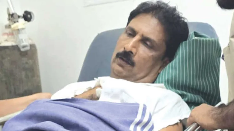 യൂത്ത് കോണ്ഗ്രസ് ആക്രമണത്തില് പരിക്കേറ്റ ബിജെപി സൗത്ത് ജില്ലാ പ്രസിഡന്റ് മുക്കംപാലമൂട് ബിജു ആശുപത്രിയില്