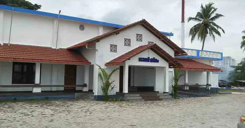 കണ്ണൂർ പയ്യാമ്പലം പൊതു ശ്മശാനത്തിൽ ആളുമാറി കർമ്മം; ബന്ധുക്കളും ജീവനക്കാരും ഏറ്റുമുട്ടി, ടോക്കൺ പരസ്പരം മാറിയത് വിനയായി
