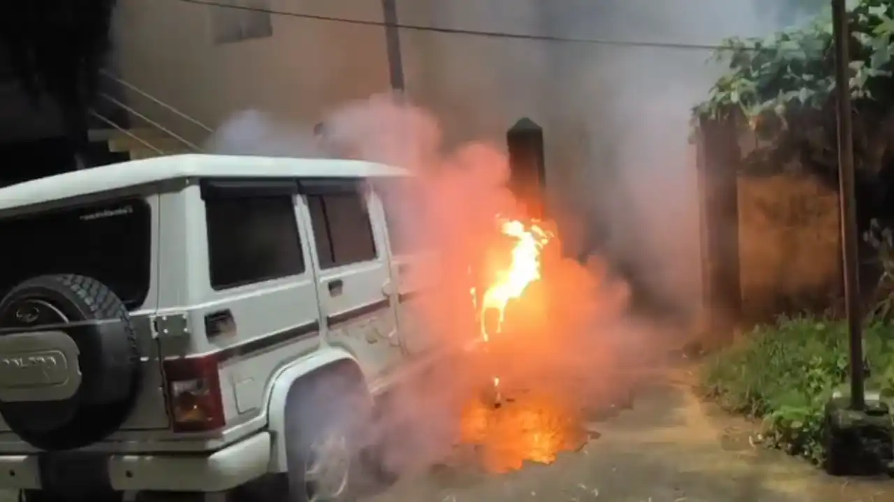 ഷില്ലോങ്ങിൽ സർക്കാർ ഓഫീസുകൾക്കും പോലീസ് സ്റ്റേഷനുകൾക്കും നേരെയുണ്ടായ ബോംബ് ആക്രമണ പരമ്പര : അന്വേഷണം തുടരുന്നു