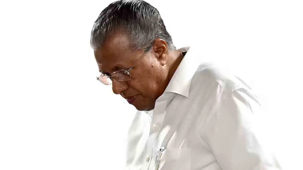 മാസപ്പടി കേസ്; പിണറായി വിജയനും മകൾ വീണയ്ക്കും മരുമകൻ മുഹമ്മദ് റിയാസിനും എതിരെ എഫ് ഐ ആർ ഇല്ലാതെ പ്രാഥമിക അന്വേഷണം