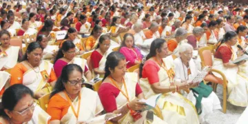 സുകൃതം ഭാഗവത യജ്ഞസമിതിയുടെ നേതൃത്വത്തില് 700ലധികം വരുന്ന സുകൃതികള് പങ്കെടുത്ത 'സുകൃതം രാമായണാമൃതം' പാരായണം