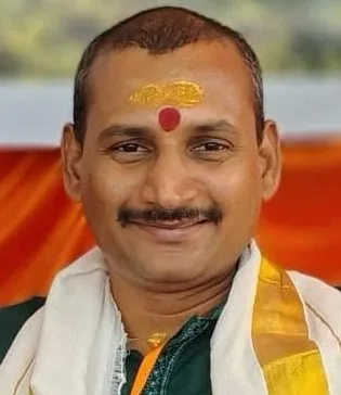 അഡ്വ. രതീഷ് ഗോപാലന്‍