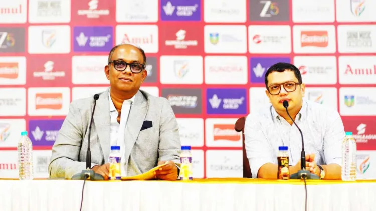 സൂപ്പര്‍ ലീഗ് കേരള മൂന്നാം സീസണ്‍ പ്രഖ്യാപനം സൂപ്പര്‍ ലീഗ് കേരള ഡയറക്ടറും സിഇഒയുമായ മാത്യു ജോസഫും മാനേജിങ് ഡയറക്ടര്‍ ഫിറോസ് മീരാനും വാര്‍ത്താസമ്മേളനത്തില്‍
