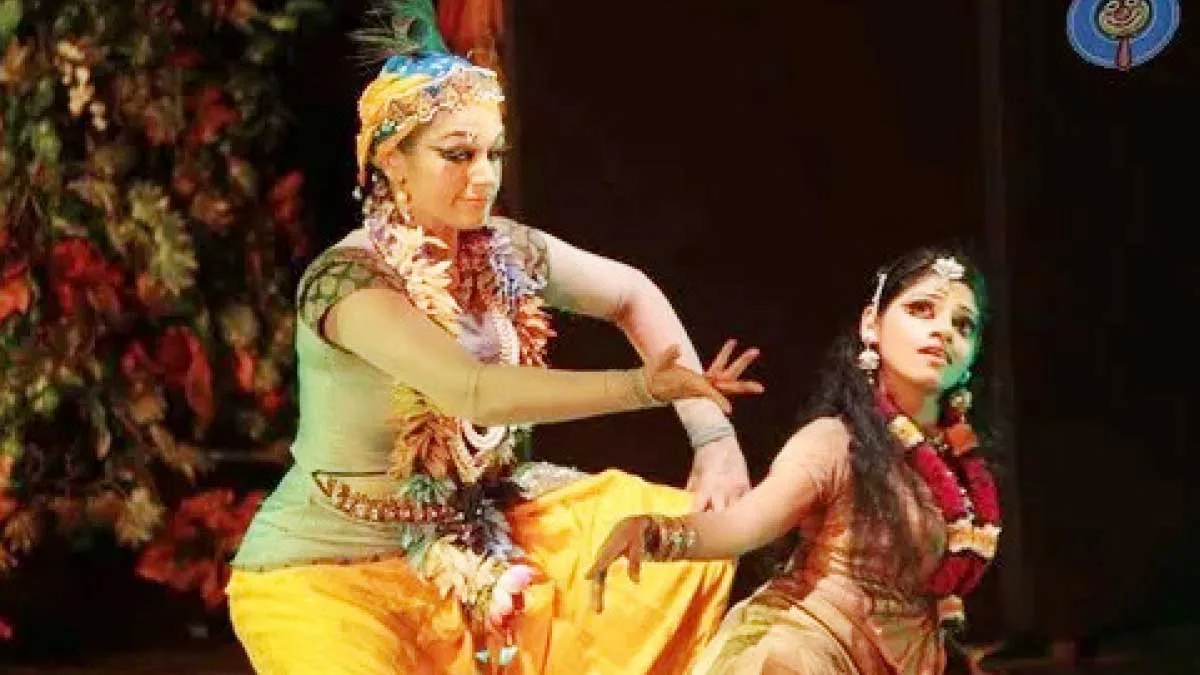 കലാകാരന്മാരെ കൈപിടിച്ചുയര്ത്തിയ സൂര്യതേജസ്