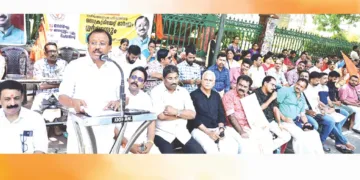 വിവിധ ആവശ്യങ്ങള്‍ ഉന്നയിച്ച് ദേശീയ അദ്ധ്യാപക പരിഷത്തിന്റെ ആഭിമുഖ്യത്തില്‍ നടന്ന സെക്രട്ടേറിയറ്റ് ധര്‍ണ
വി. മുരളിധരന്‍ എംഎല്‍എ ഉദ്ഘാടനം ചെയ്യുന്നു