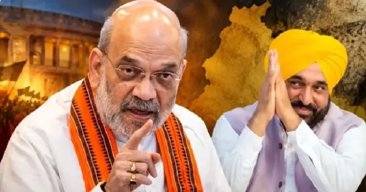 പഞ്ചാബിലെ ആം ആദ്മി മുഖ്യമന്ത്രി ഭഗ് വന്ത് മാന്‍ (പിന്നില്‍)
